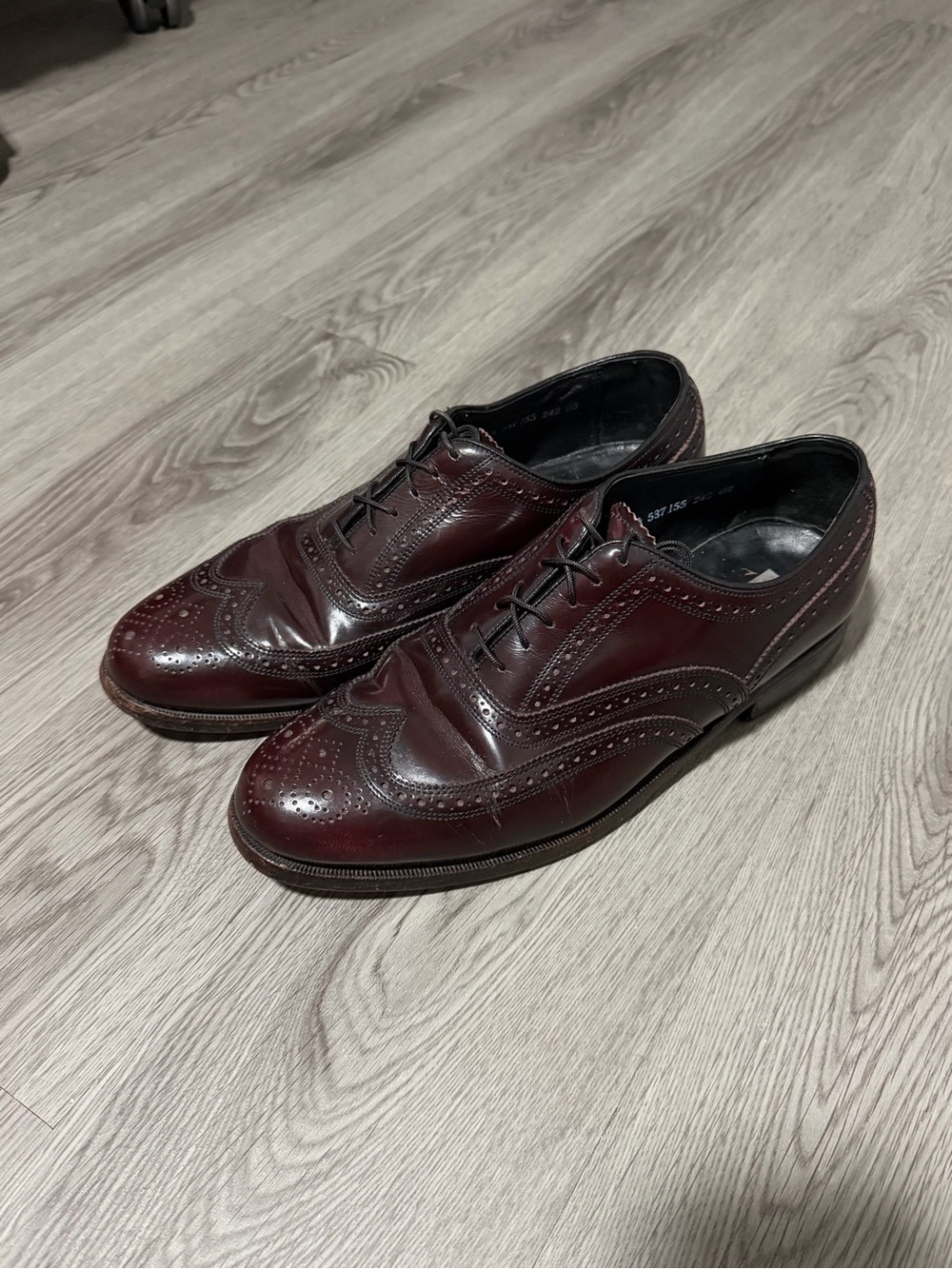 Florsheim Men's Burgundy Wingtip Derby Shoes